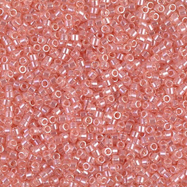 DB106 Shell Pink Luster 11/0 - Quantity: 5 grams