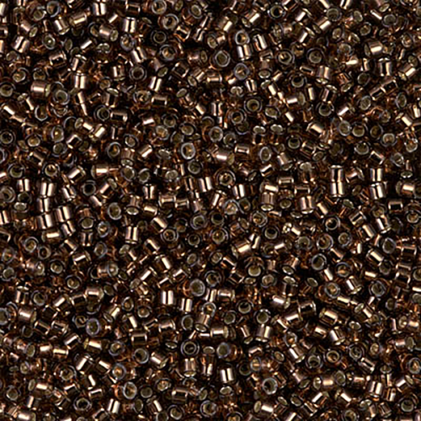 DB150 Silver Lined Root Beer 11/0 - Quantity: 5 grams
