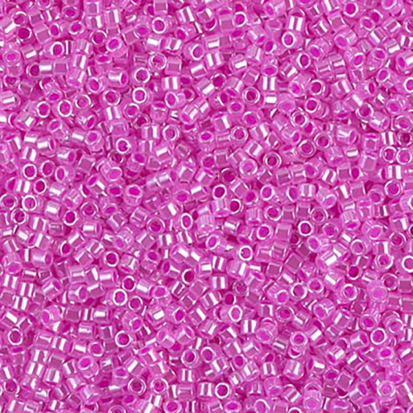 DB247 Hot Pink Ceylon 11/0 - Quantity: 5 grams