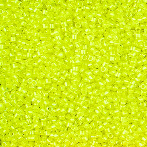DB2031 Luminous Limeade Delica 11/0 - Quantity: 5 grams