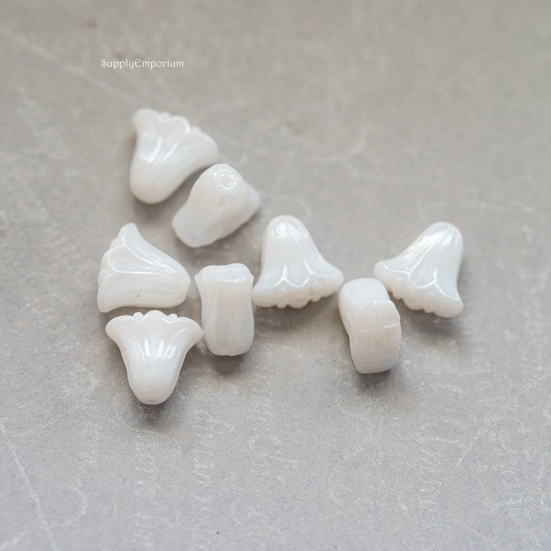 9x10mm Op White Luster Czech Lily Flower - 15 pieces - 1759RR - Image 2