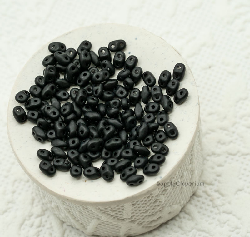 2x4mm Matte Jet Black Czech MiniDuo - 10 grams - 2100