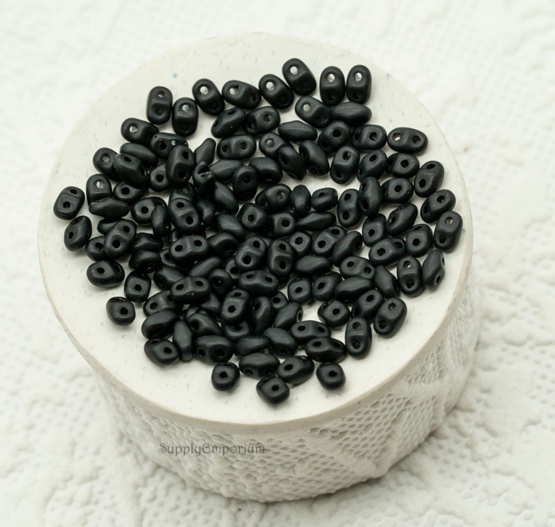 2x4mm Matte Jet Black Czech MiniDuo - 10 grams - 2100 - Image 2