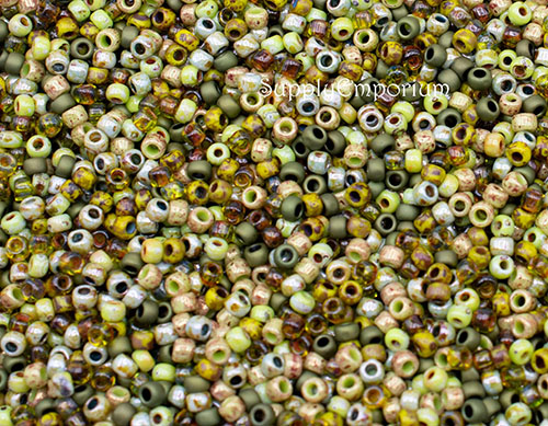 8/0 Grassy Knoll 8 Mixed Brands Seed Bead Mix - Quantity: 15 Grams - 2407R