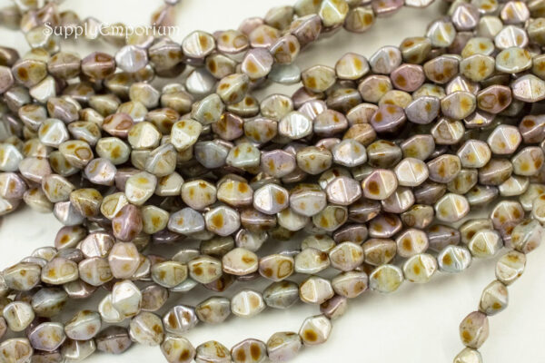 5x3mm Luster Op Green Czech Pinch Bead - 50 pieces - 2695R