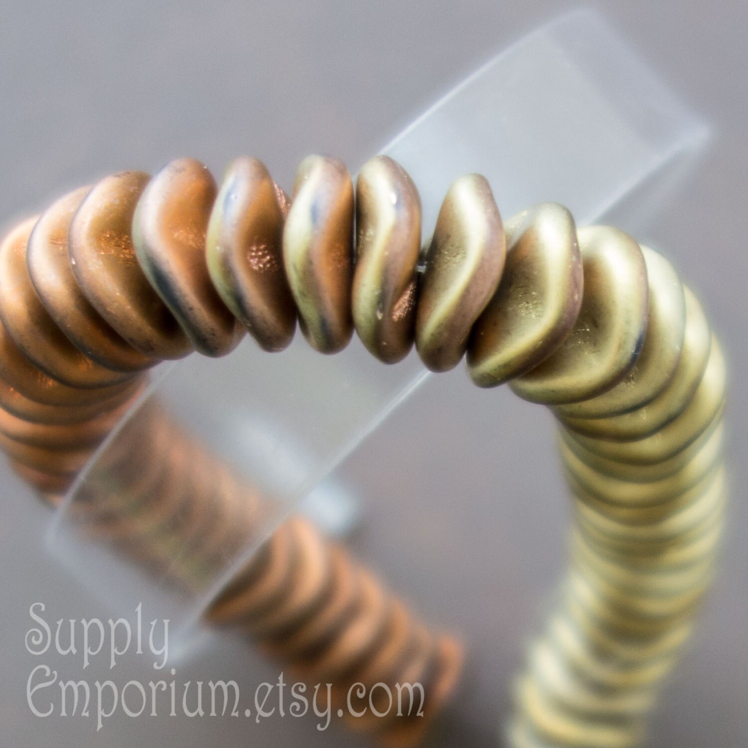 12mm Matte California Gold Rush Czech Ripple - 20 Pieces - 3006 - Image 2