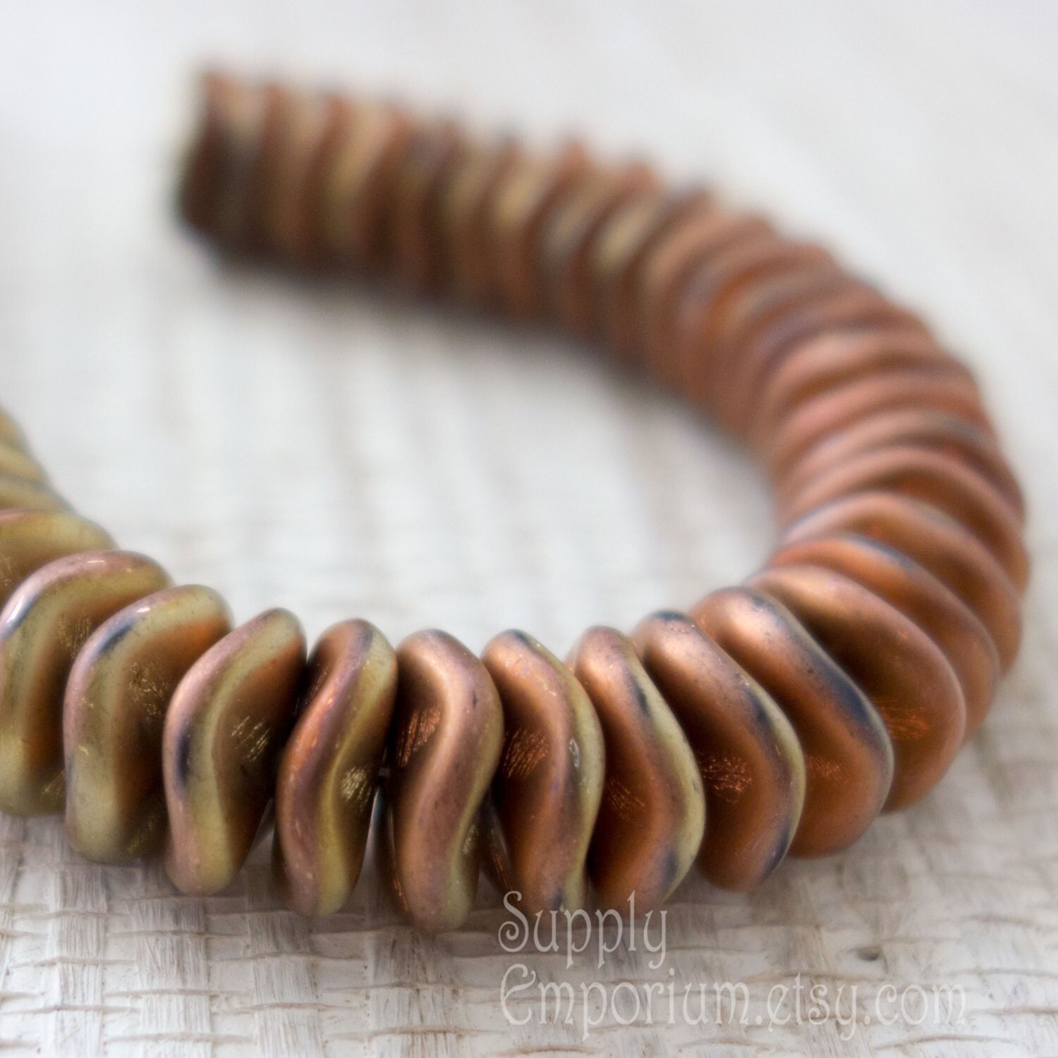 12mm Matte California Gold Rush Czech Ripple - 20 Pieces - 3006 - Image 5