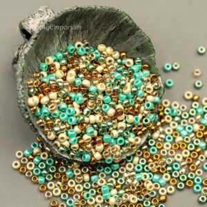 8/0 Toho seed bead mix in moccasins colors featuring turquoise, tan, brown, and earthy tones