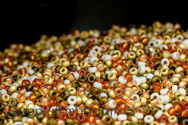 11/0 Potpourri 11 Mixed Brands Seed Bead Mix - Quantity: 10 Grams - 5673RR - Image 2