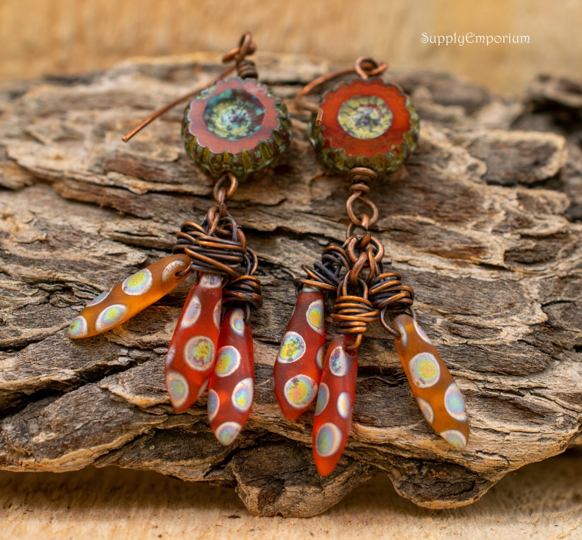 5x16mm Green Turquoise Rye Czech Laser Dagger - 25 Pieces - 5778R - Image 5