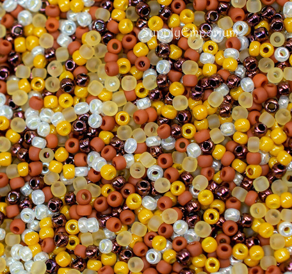 11/0 Creme Brulee Mixed Brands Seed Bead Mix - Quantity: 10 Grams - 6013RR