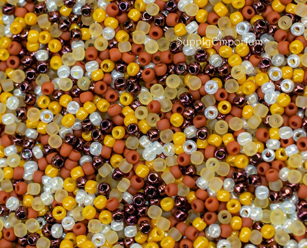 11/0 Creme Brulee Mixed Brands Seed Bead Mix - Quantity: 10 Grams - 6013RR - Image 2