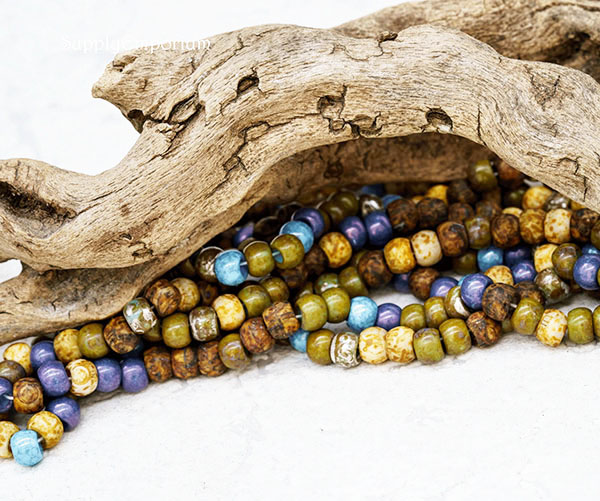 32/0 Aged Cookie Dough Mosaic Picasso Mix Czech Seed Bead - Quantity: 12 Pieces - 7434ROC23 - Image 7