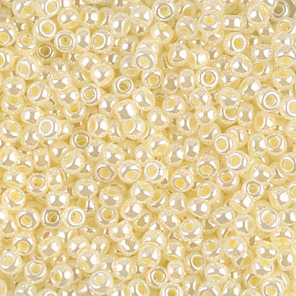 8/0 Butter Cream Ceylon Miyuki Seed Bead - Quantity: 15 grams - 2208