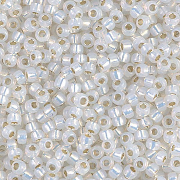 8/0 Gilt Lined Opal Miyuki Seed Bead - Quantity: 15 grams - 2210