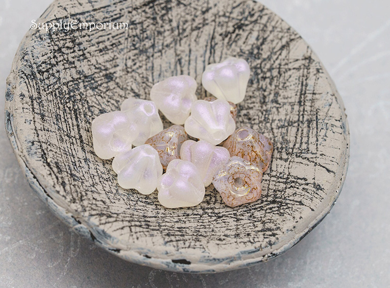 4x6mm Whispering Bells Czech Bell Flower Mix - 12 Pieces - MIX177 - Image 4