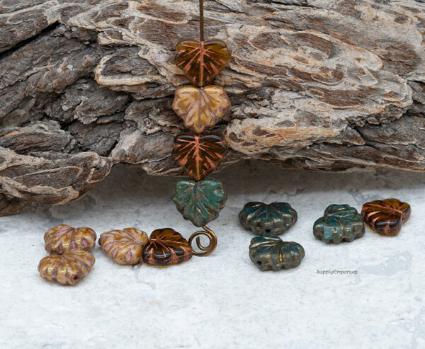 10x13mm Maple Forest Maple Leaf Mix - 12  Pieces - MIX185 - Image 6