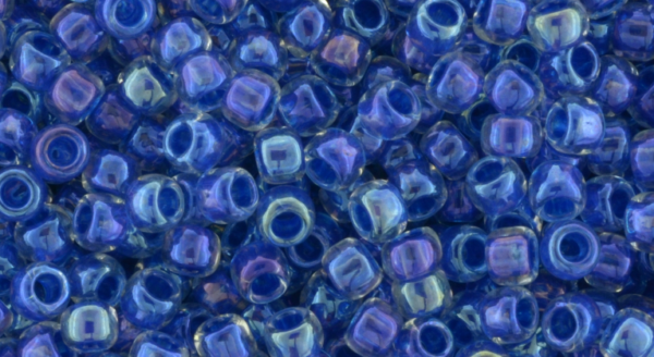 8/0 Caribbean Blue Lined Luster Crystal Toho Seed Bead - Quantity: 15 grams - 6015R