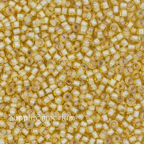 8/0 White Lined Jonquil Toho Seed Bead - Quantity: 15 grams - 1222R