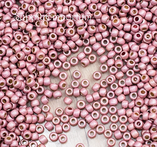11/0 PermaFinish Matte Galvanized Peach Coral Toho Seed Bead - Quantity: 10 grams - 1781RR - Image 3