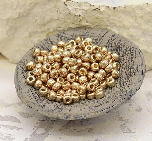 8/0 Duracoat Galvanized Champagne Miyuki Seed Bead - Quantity: 10 grams - 2917 - Image 6