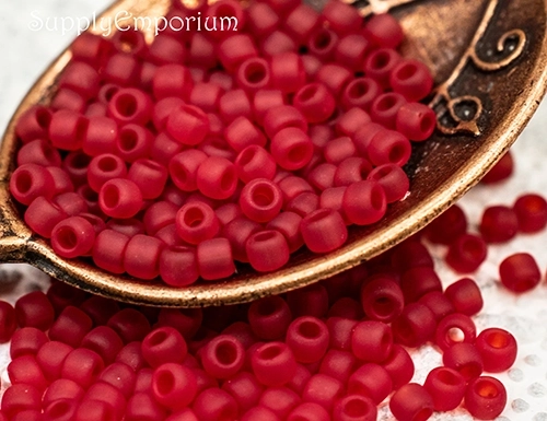11/0 Transparent Frosted Ruby Toho Seed Bead - Quantity: 10 grams - 3460R