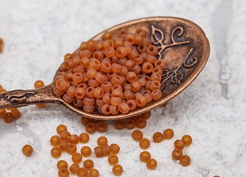 8/0 Matte Transparent Topaz Miyuki Seed Bead - Quantity: 15 grams - 4065R - Image 2