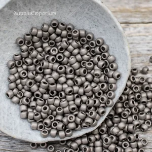 8/0 toho seed beads metallic silver frosted antique silver 8-566