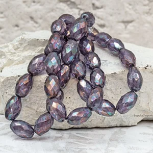 12x8mm pale purple Czech oval glass beads with metallic purple wash