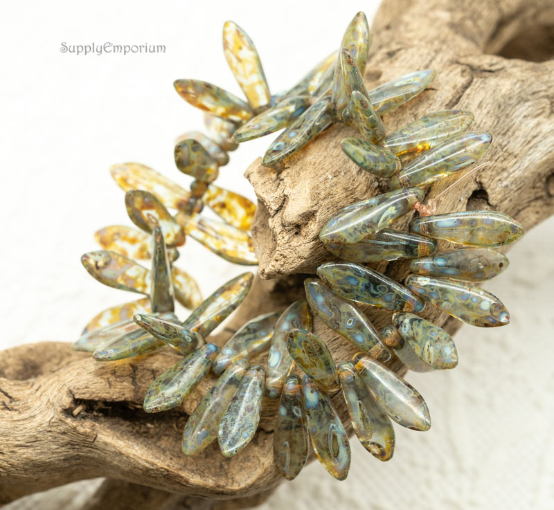 Czech Dagger Beads – Aqua Green Picasso – 5x15mm (50pcs) 4679 - Image 2
