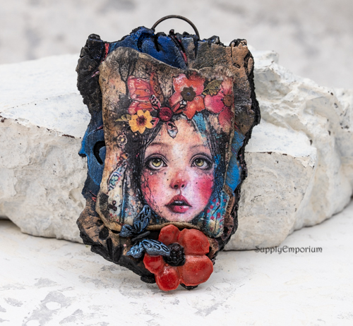 Polymer Clay Face Pendant With 3D Flower Details, 1 Piece, CLAY 5243 - Image 3