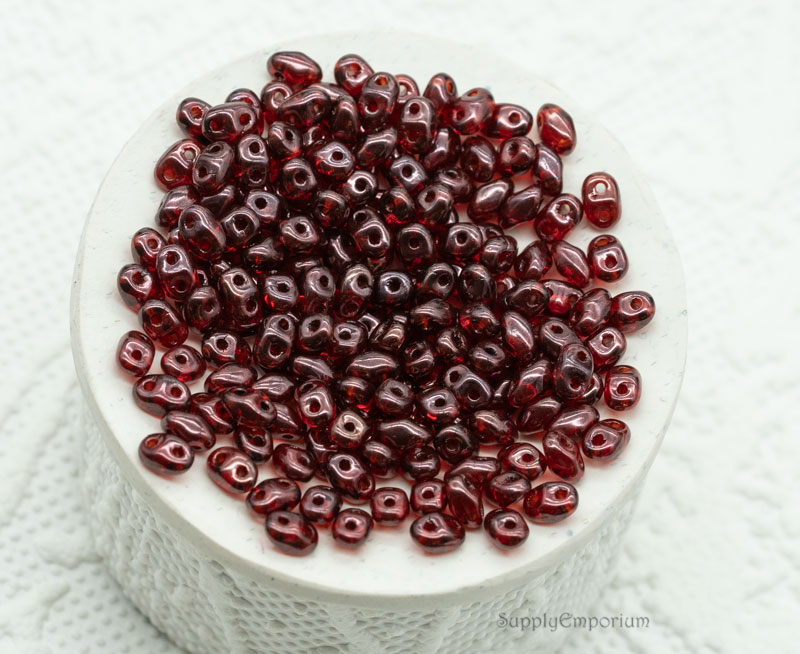 4mm Vega On Ruby Czech MiniDuo 2-Hole Beads by Matubo - 10 grams - 2102