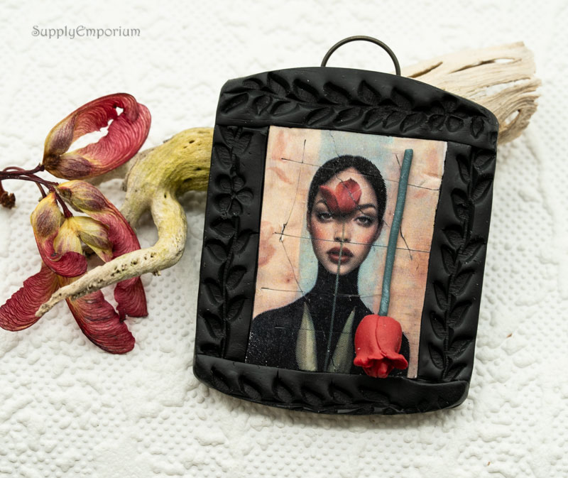Polymer Clay Face Pendant – Tulip Design – 56x45mm (1 Piece), CLAY 5464