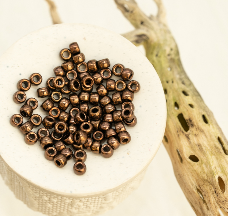 7/0 Matubo Czech Glass Seed Beads - Jet Bronze Luster (8 Grams) 1301 - Image 3