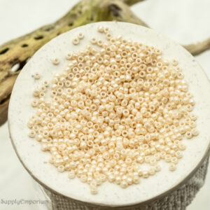 15/0 toho seed beads opaque lustered light beige 15-123