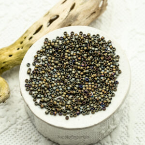 15/0 toho seed beads matte metallic iris brown 15-614