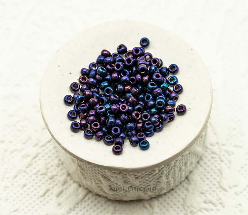 8/0 Miyuki Seed Beads - Metallic Bronze Eggplant Iris, 8-469 (15 Grams) 3372 - Image 2