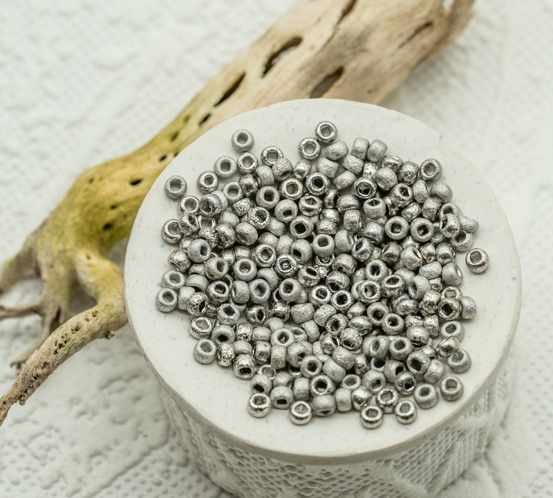 8/0 czech seed beads etched crystal argentic full
