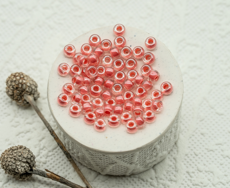 6/0 Miyuki Seed Beads - Coral Lined Crystal (16 Grams) 5047R - Image 2